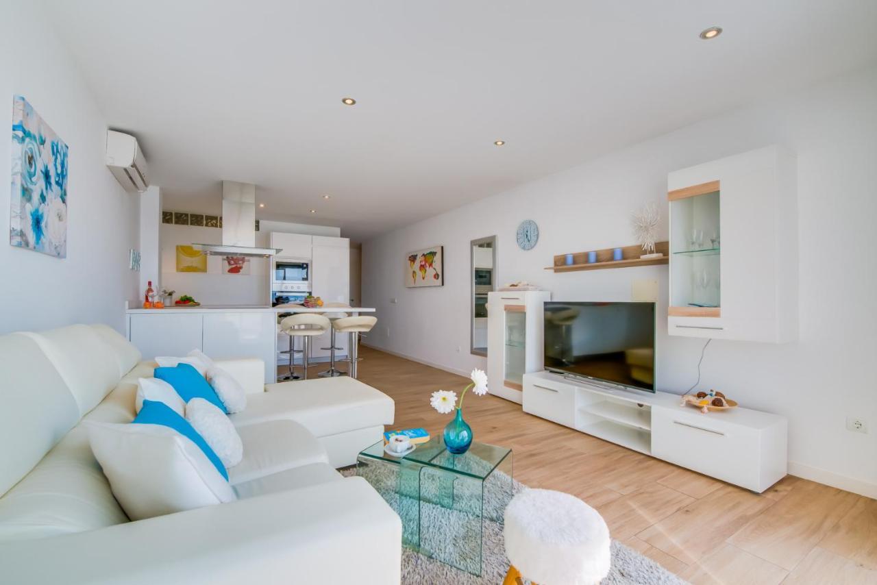 Ideal Property Mallorca - Blue Attic Beach อัลกูเดีย ภายนอก รูปภาพ