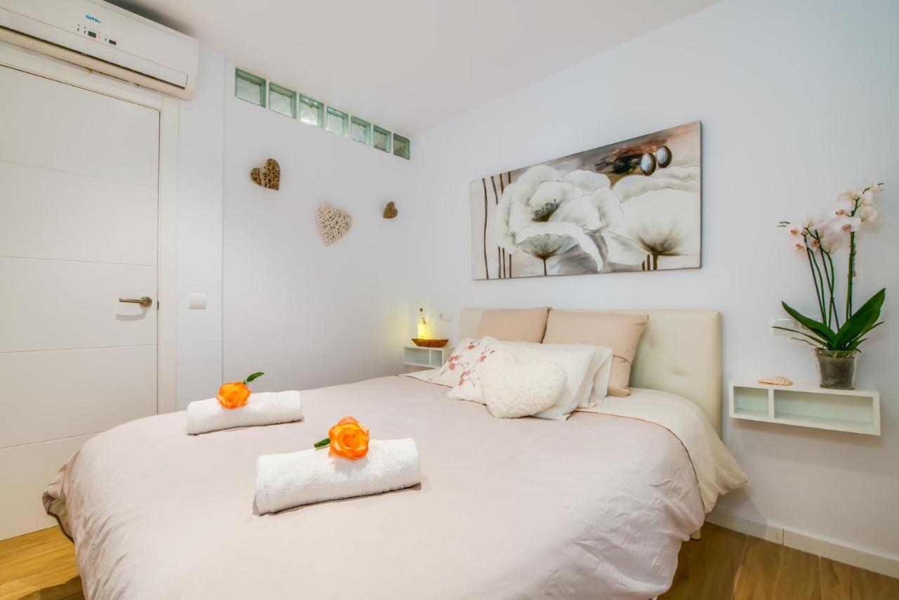 Ideal Property Mallorca - Blue Attic Beach อัลกูเดีย ภายนอก รูปภาพ